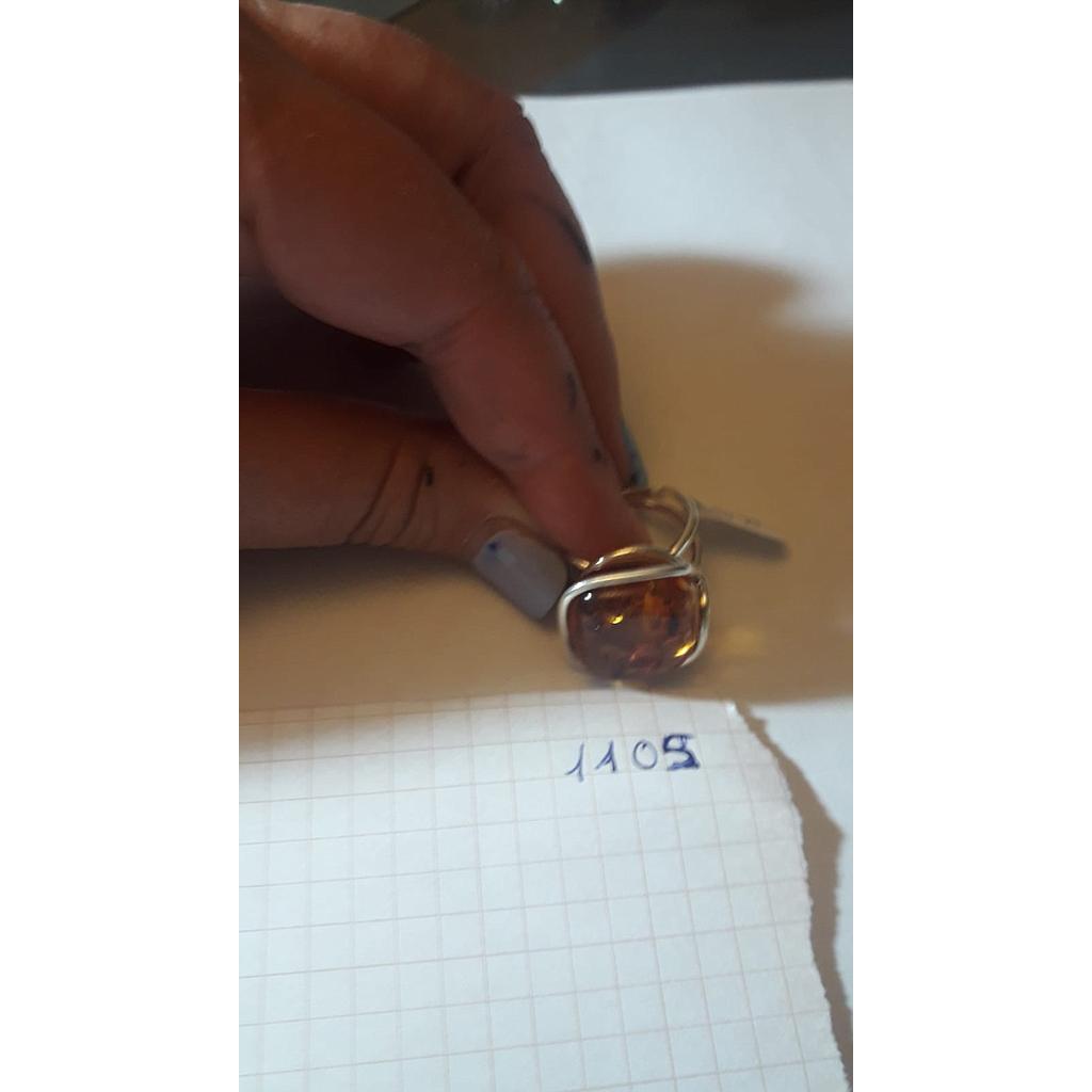 Anillo Pied. Nat. Ámbar  1105