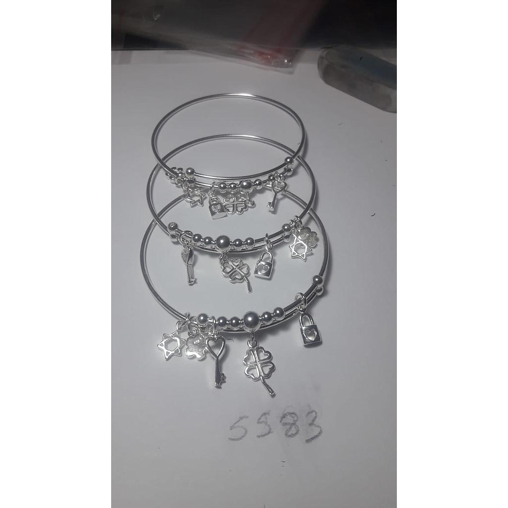 Puls. Plata Rígida Fetiches Colg.  5583