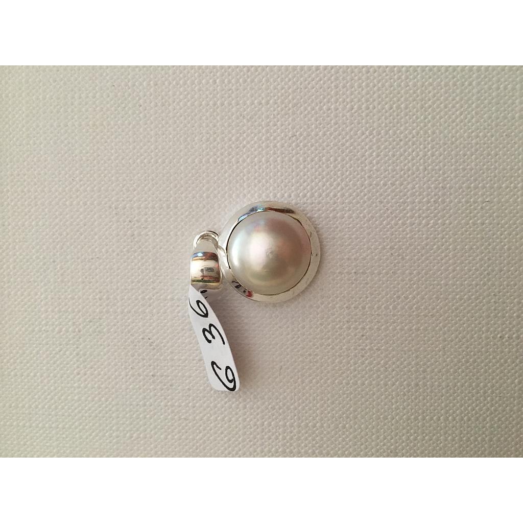 Colgante Pied. Perla 636