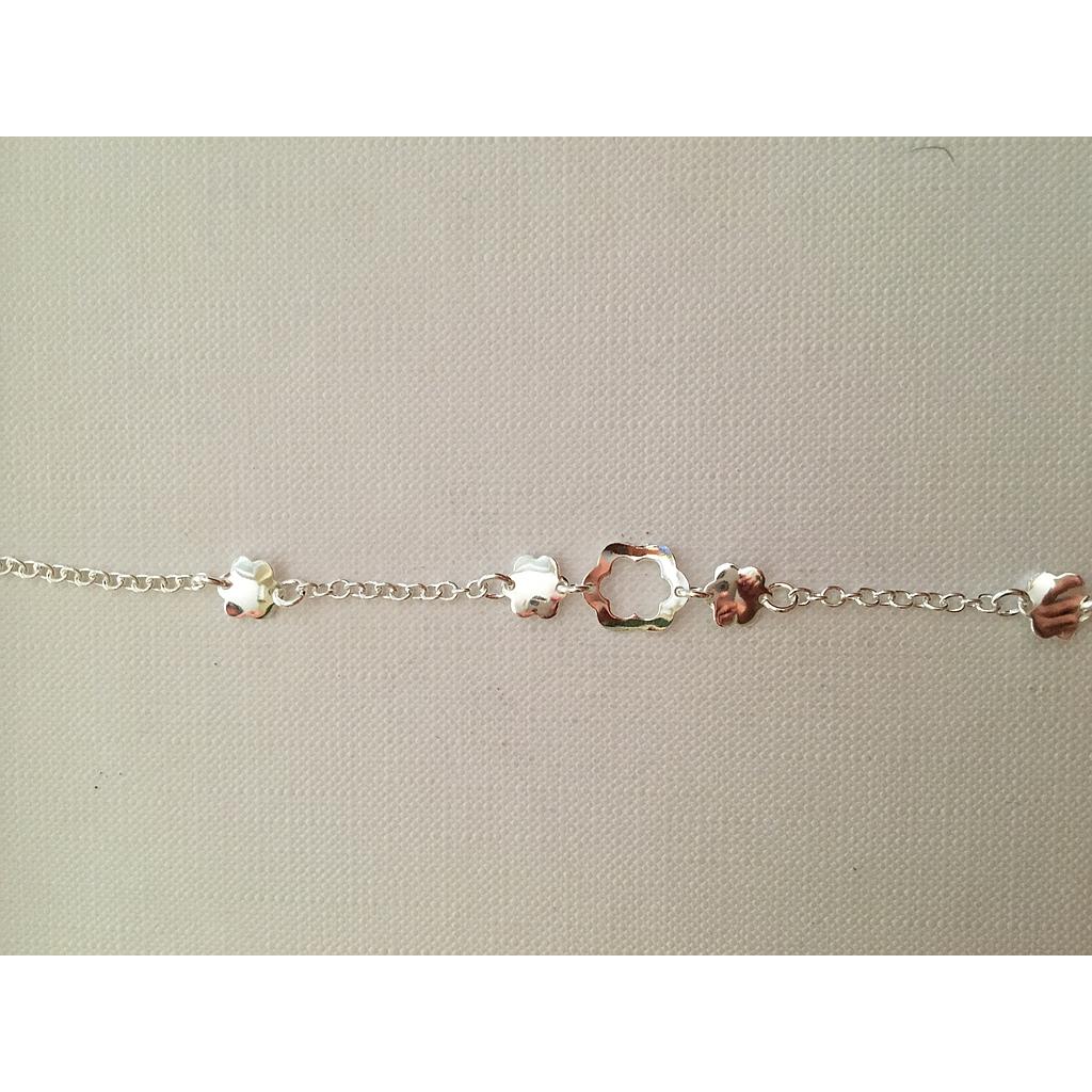 Puls. Plata Flor Calada 561