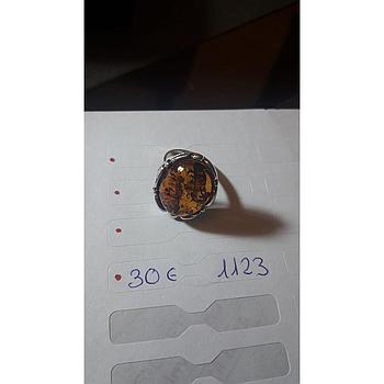Anillo Pied. Nat. Ámbar  1123