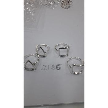 Anillo  Plata Cuadrado y Triángulo  2186